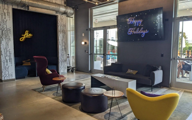 Aloft Orlando Lake Buena Vista