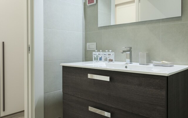 Italianway   - Cadorna 10 - B