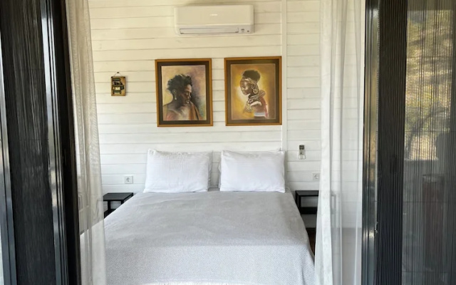 Valentina Tiny House with Sea View