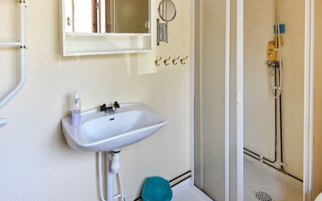 9 Person Holiday Home in Brålanda