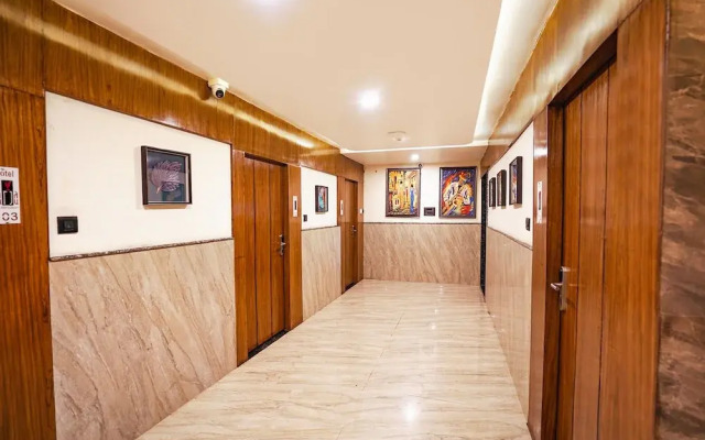 Fabhotel Sarja Sky
