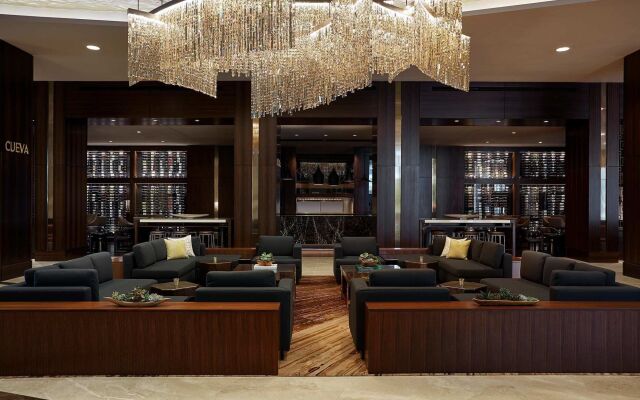 Marriott Marquis Houston