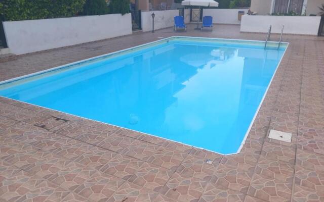 Beautiful Apartment With Pool in Paphos, Cyprus