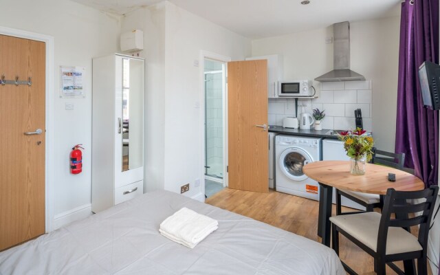 Stay Central Apartments