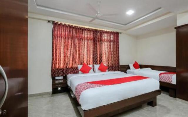 OYO 28184 BMR Residency