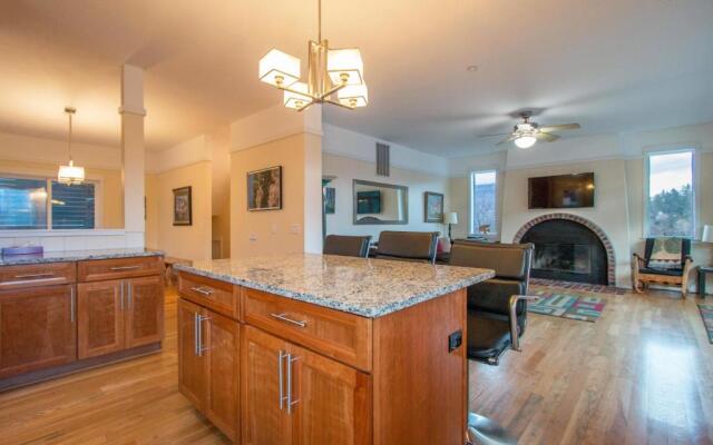 Hazel Rvr Vw Ac Ht 4Br 2.5B