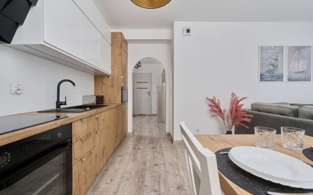 Spacious Apartment by Renters