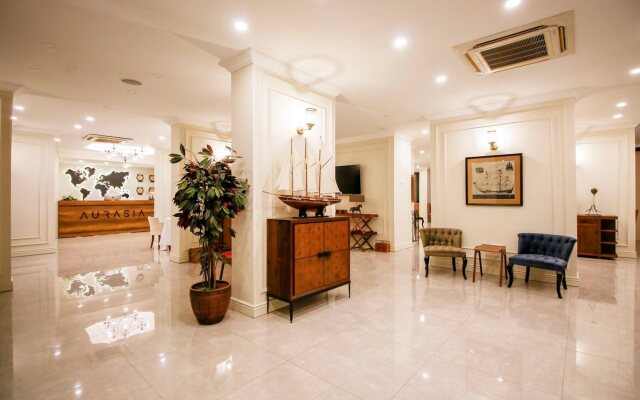 Aurasia Beach Hotel