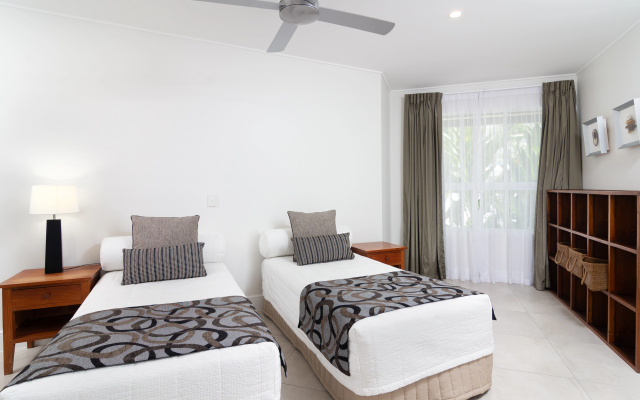 Mandalay Luxury Beachfront Apartments – Guest Rooms – Port Douglas