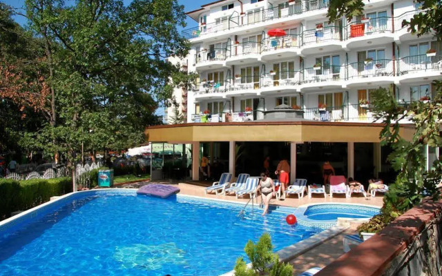 Hotel Lotos