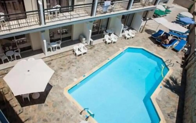 Crystallo Apartments