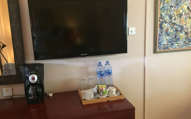La Palm Royal Beach Hotel