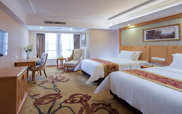 Vienna International Hotel Zhongshan Torch Zone