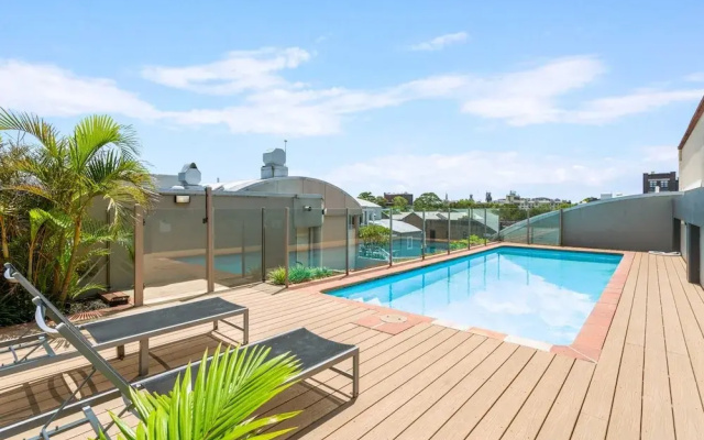 Idyllic Studio by University Campuses