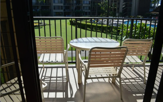 Papakea G206 2 Bedroom Condo by RedAwning