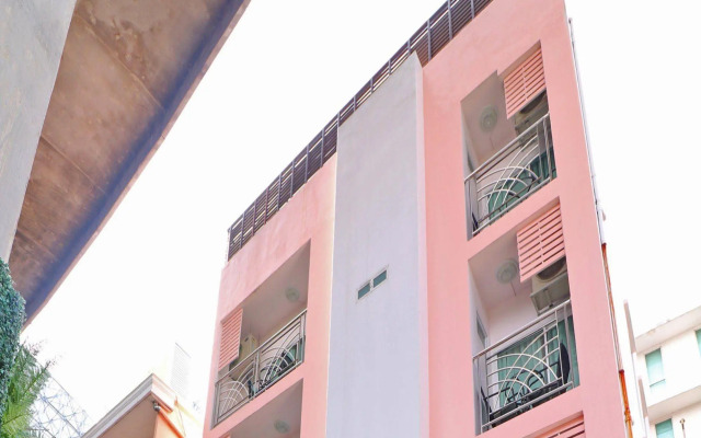 Nida Rooms Ratchathewi Makkasan Silver
