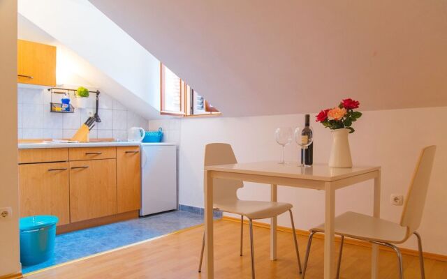 Apartments Tomasovic