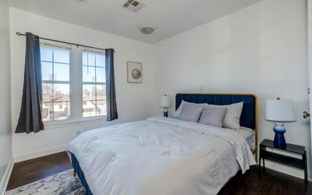 2 Bedroom Suite Near Plaza District Bricktown