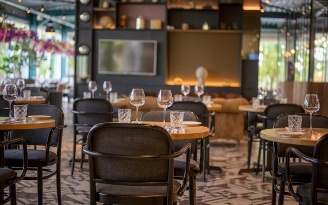 Holiday Inn Brussels Airport by IHG