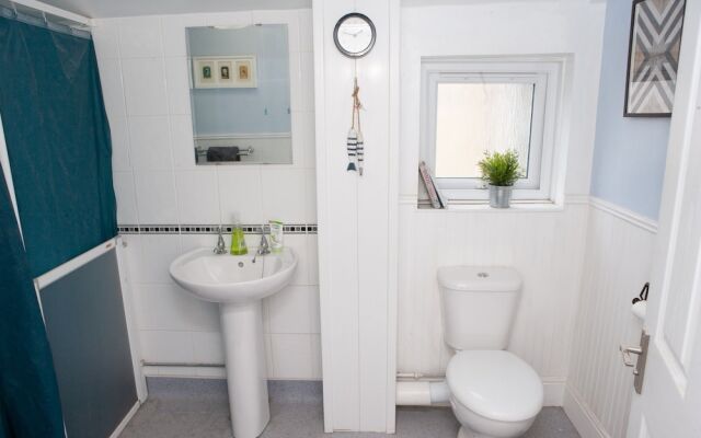 Spacious 2 Bedroom House in Redfield