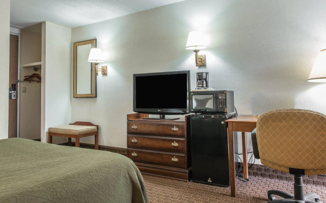 Rodeway Inn Brookville