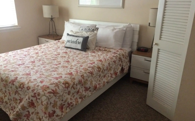 Tradewinds Beach Resort