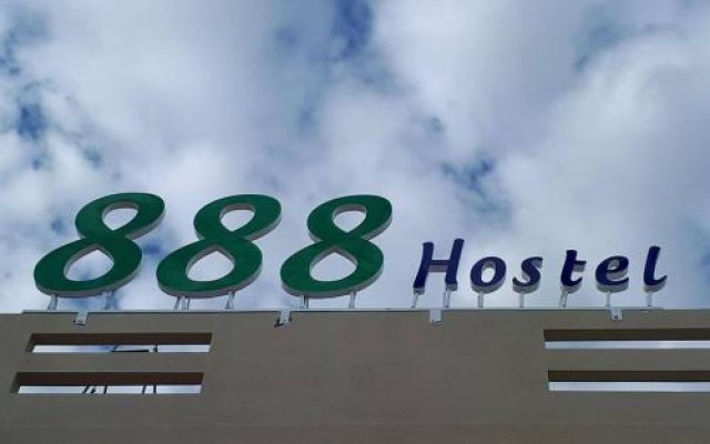 888 hostel