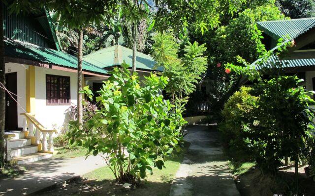 Jay Ang Resort and Dive