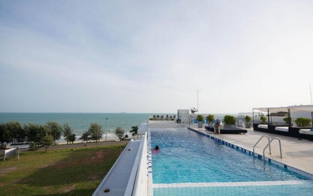 Mosaic Condominium by Malai
