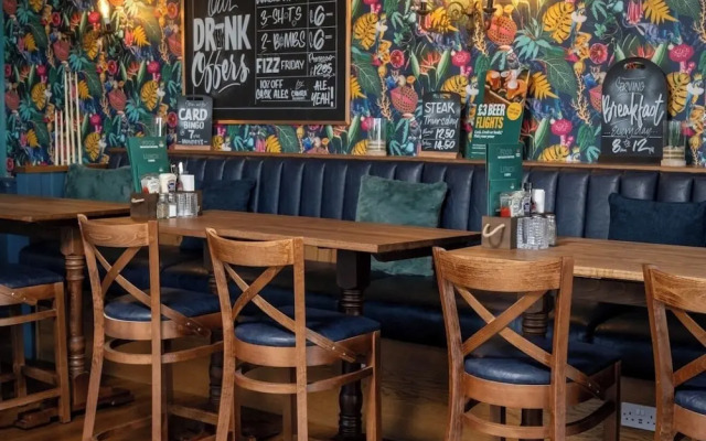 Commodore Hotel Bournemouth by Greene King Inns