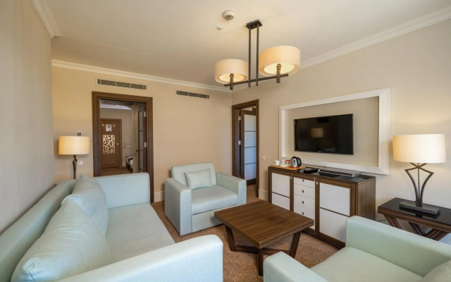 Crystal De Luxe Resort & Spa – All Inclusive