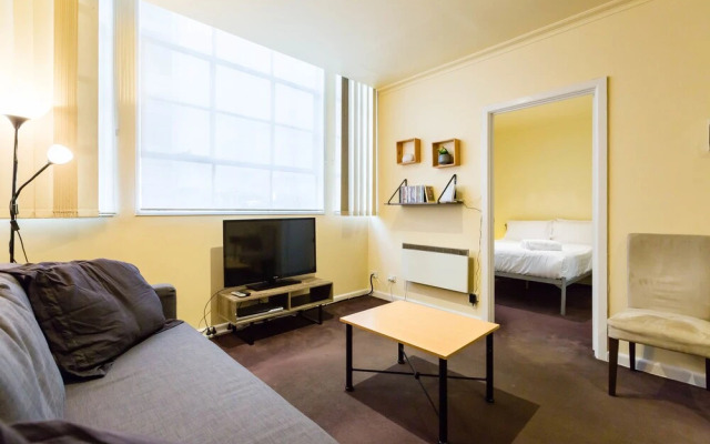 ELIZA, 2BDR Melbourne Apartment