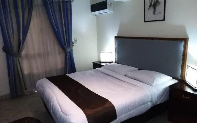 Al Saraya October Hotel