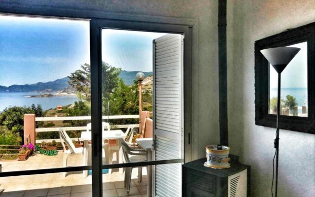 Appartamento vista mare con terrazza Bosa Turas