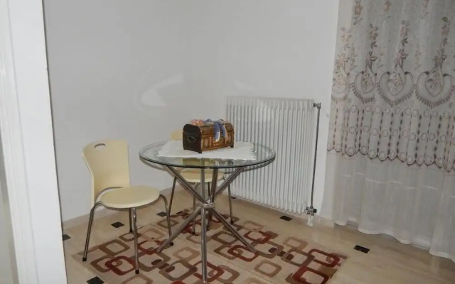Tripoli Apartments & Rooms