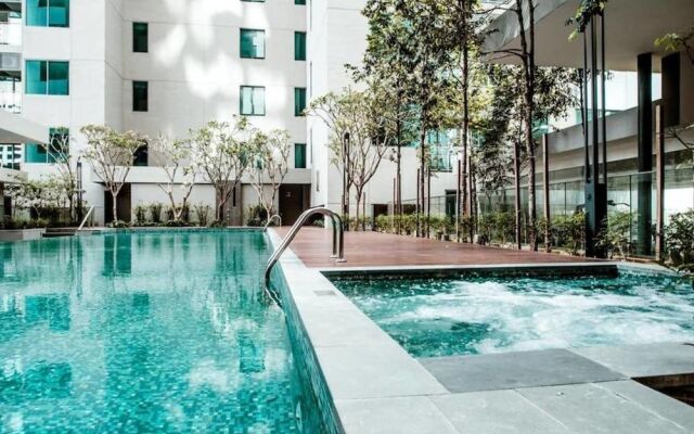 Summer Suites Residences By Plush