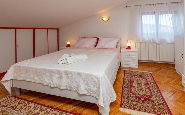 Stunning Apartment in Pula With Wifi and 2 Bedrooms