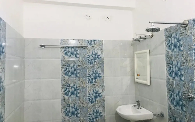 OYO 24537 Hotel Sahaj Villa