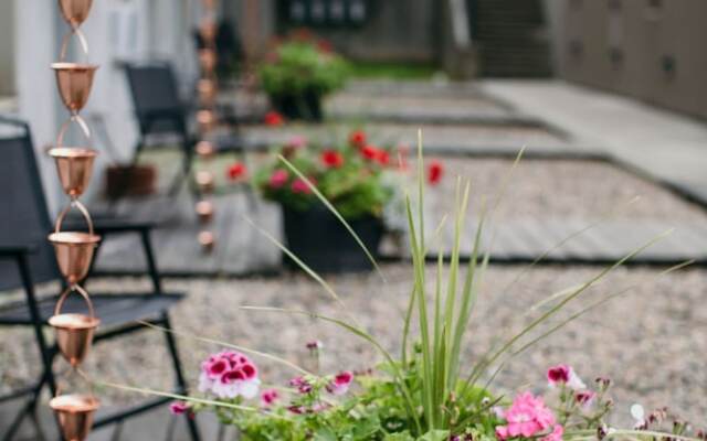 Stirling All Suites Hotel