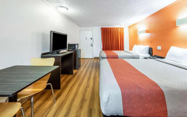 Knights Inn Mansfield