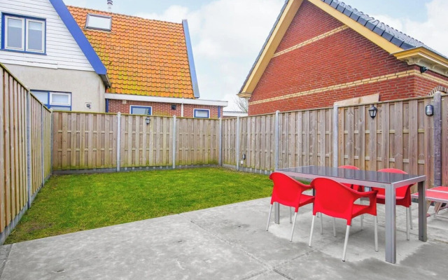 Spacious 22 Persons Holiday Home in Callantsoog