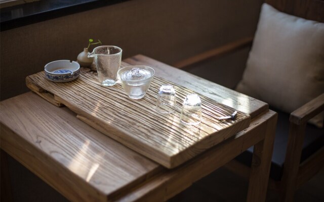 Wuzhen Maple Bridge Inn