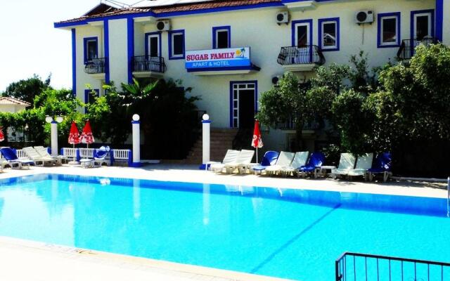 Sugar Family Apart Hotel