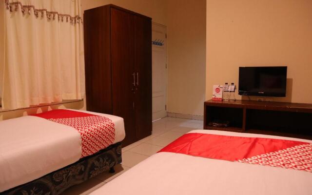 OYO 1305 Hotel Al-ghani Syariah