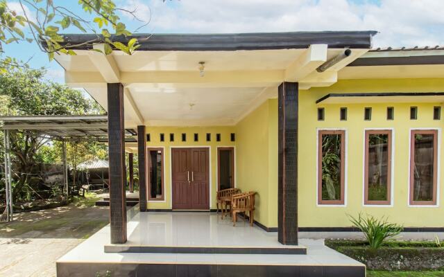 OYO Life 93409 Anugrah House