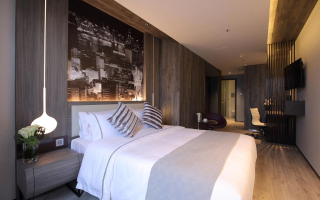 The Perkin Hotel