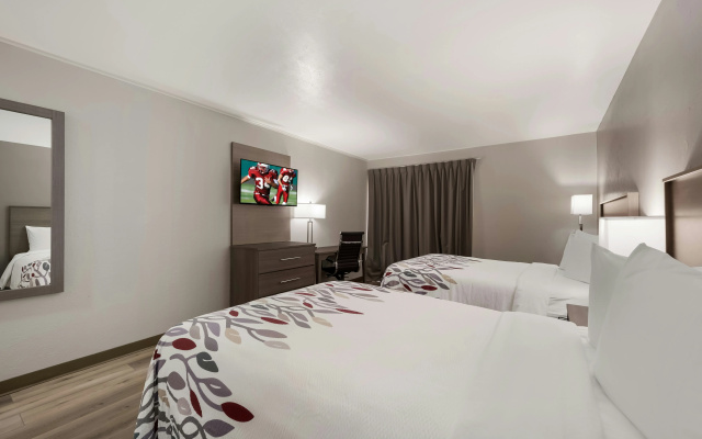 Red Roof Inn Madisonville