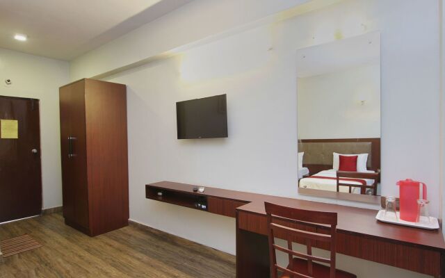 OYO 5488 Hotel The Libra