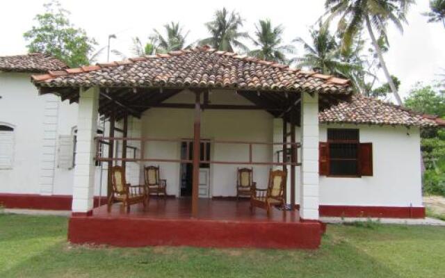 The Colonial Villa