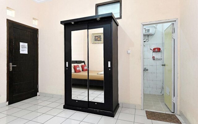 ZEN Rooms Karet Tengsin